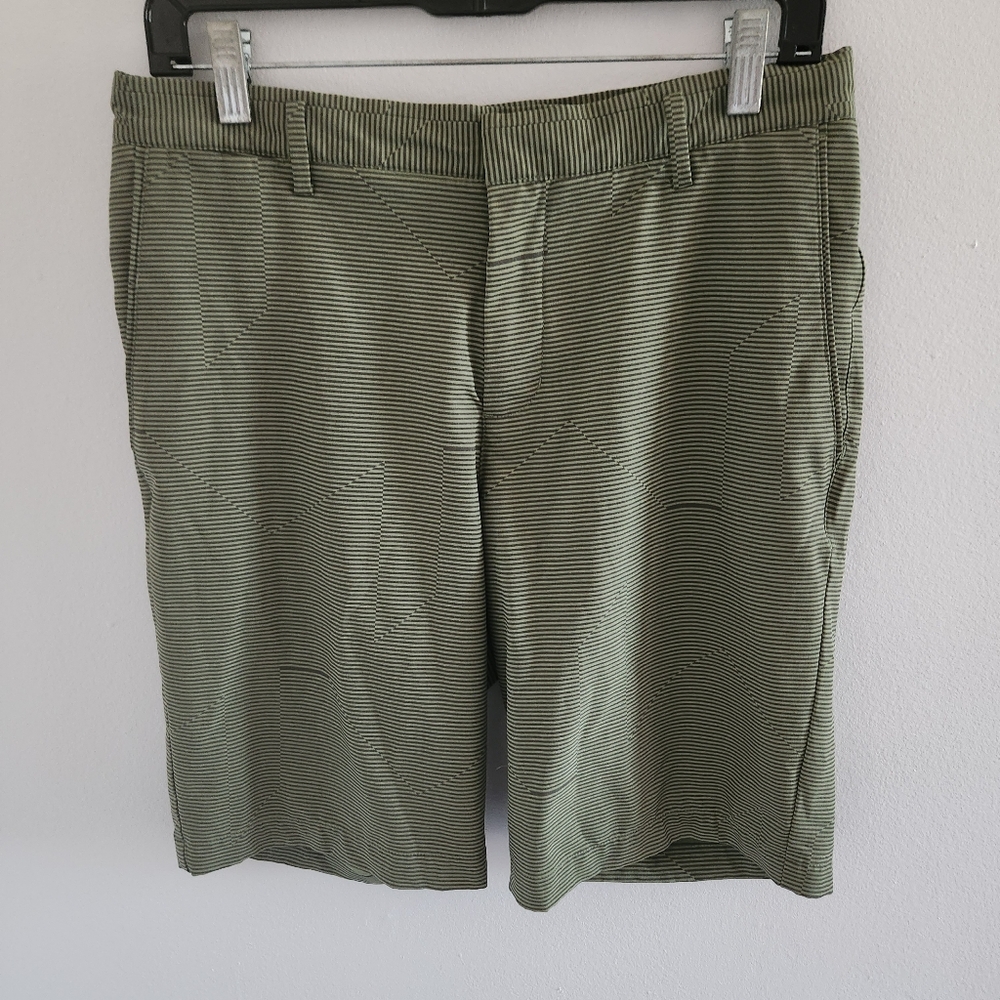 Nike Golf Dri Fit Standard Fit Shorts Olive Green Black Striped Men's 30